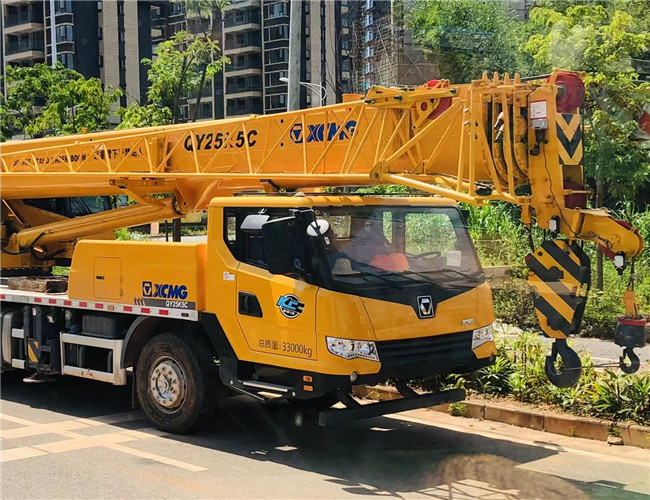 青铜峡市大件设备吊装租赁吊车